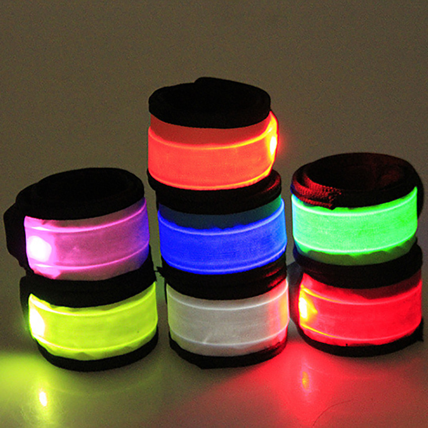 LED-verlichte polsbandjes voor - Running Gear Of The Year recensie en prijs